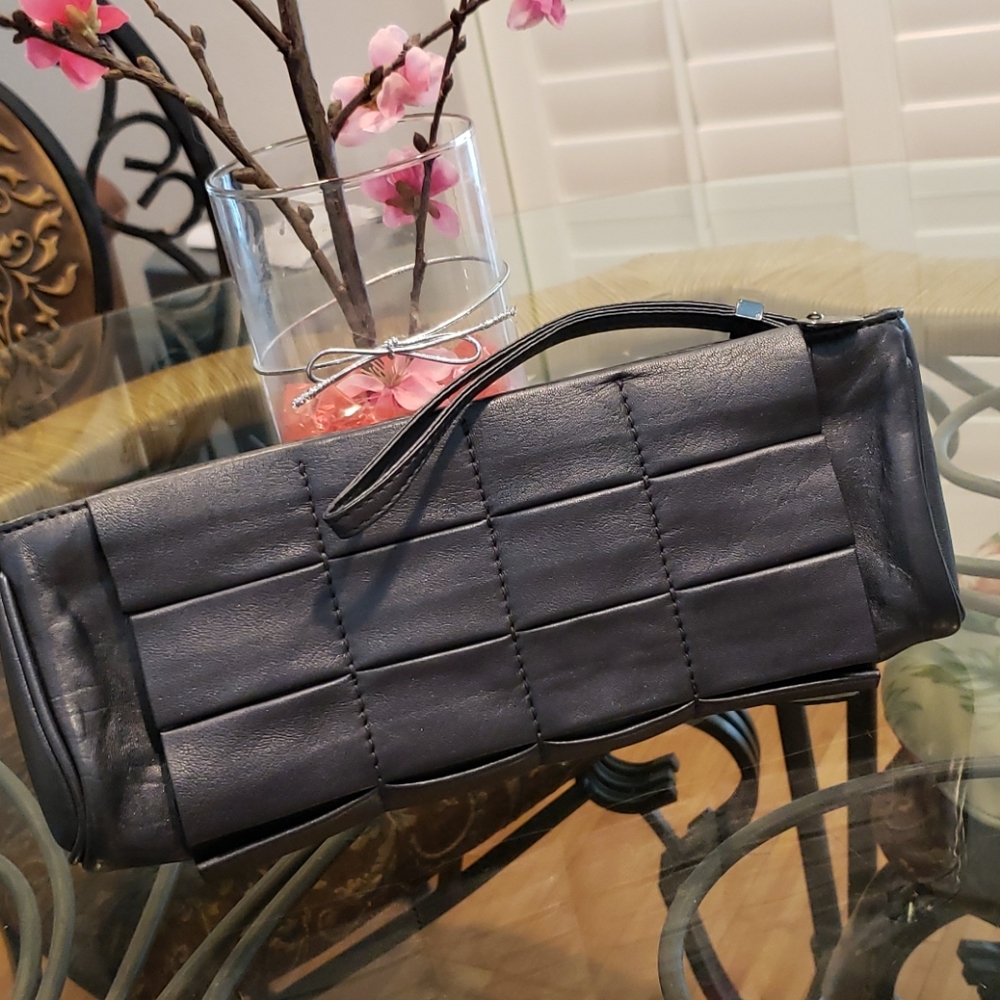 Botkier leather wristlet/clutch - Picture 2 of 6